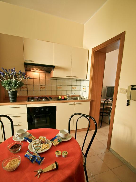 Residence Brown Римини Экстерьер фото