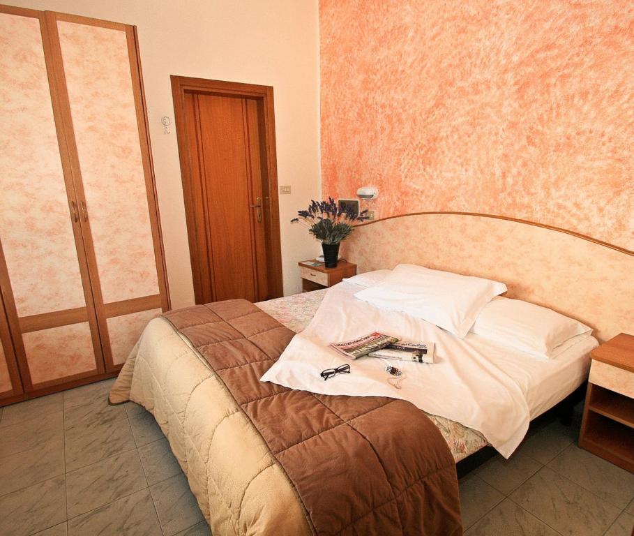 Residence Brown Римини Номер фото
